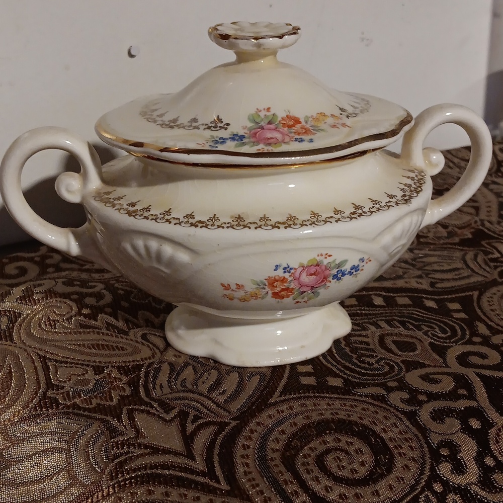 Homer Laughlin Sugar Bowl